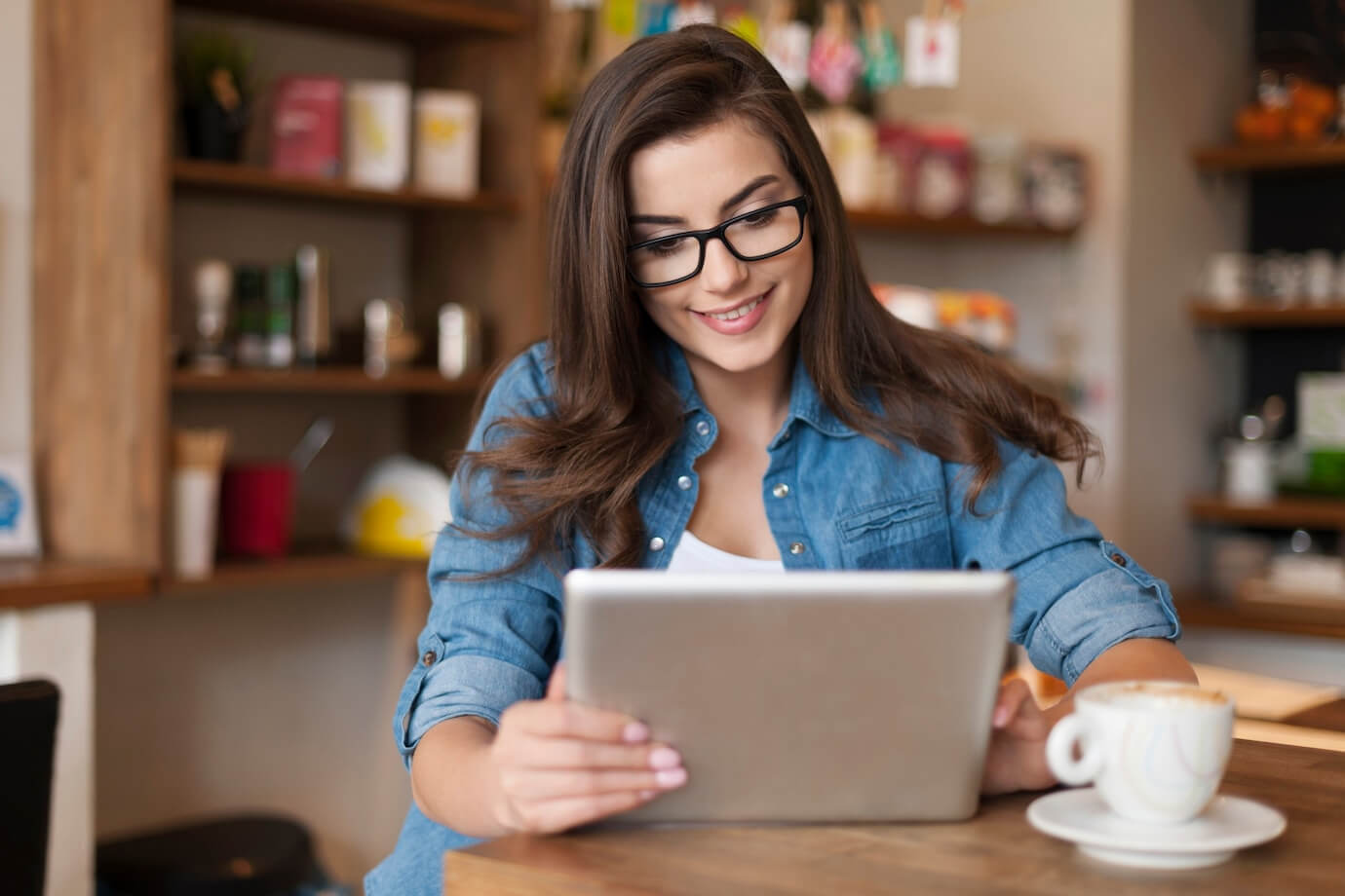 Cutting the Cost Using Businesses VoIP